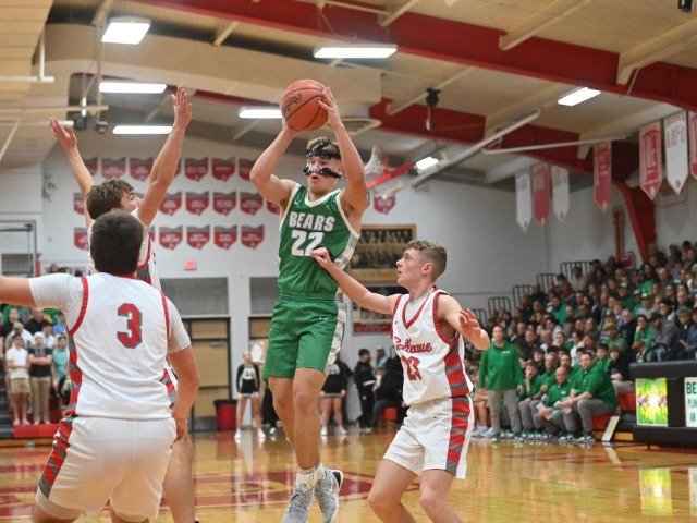 @ Bellevue (Erin Caldwell--Sandusky Register)