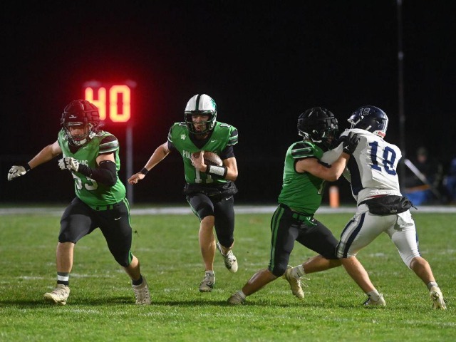 Varsity Football vs Carey (State Playoffs) Erin Caldwell--Sandusky Register