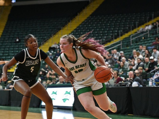 Final Four--vs Canton Central Catholic--(Erin Caldwell Sandusky Register)