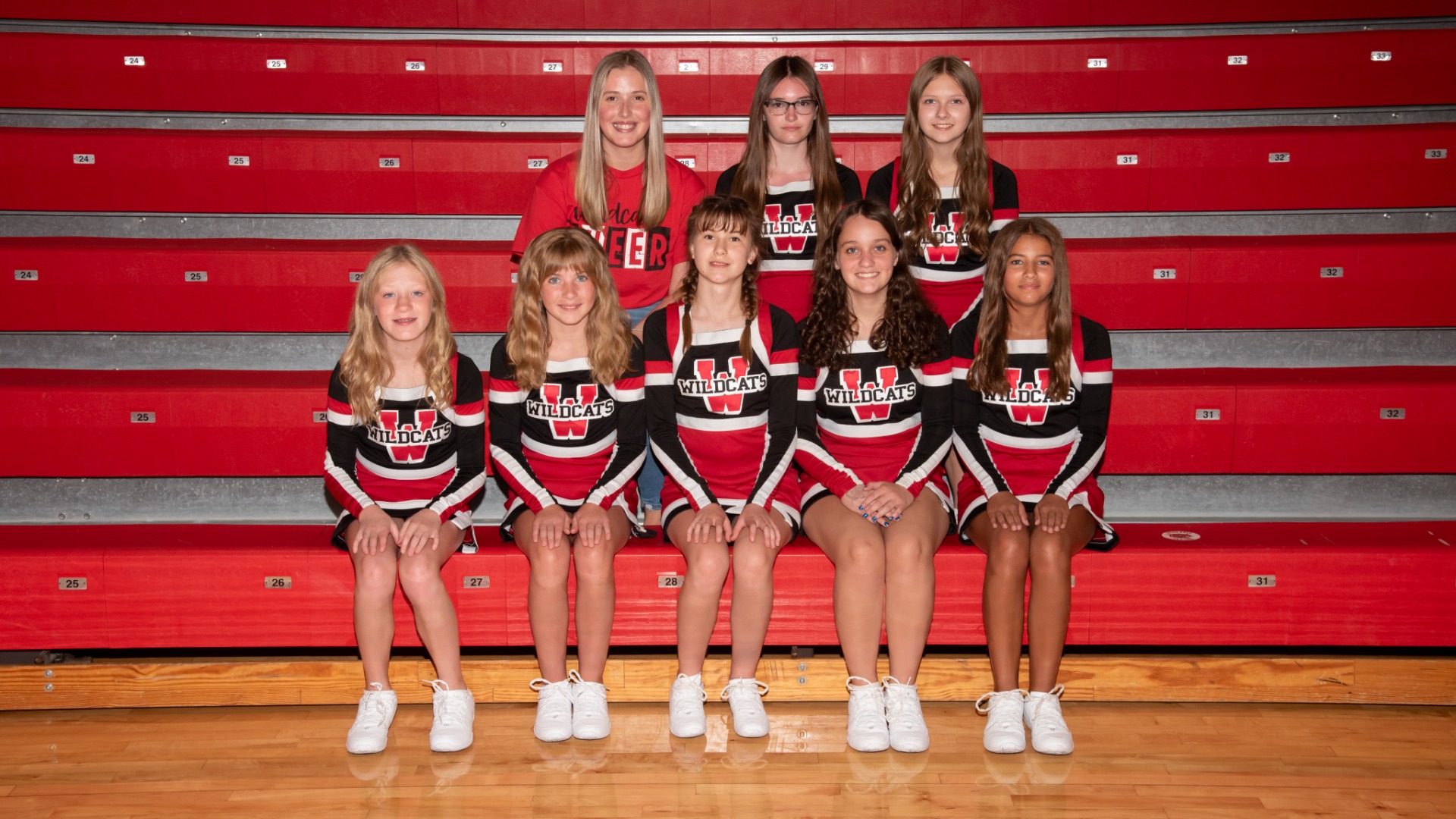 7th Grade Cheer Team Photo 2025