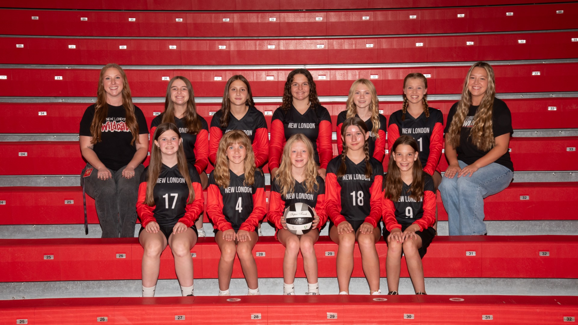 7th Grade Volleyball  Team Photo 2025