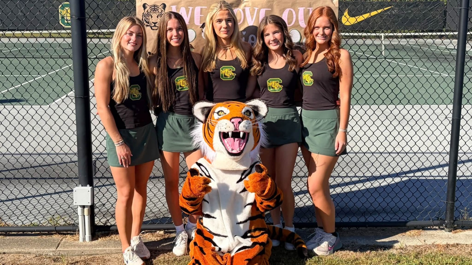 Picture of the seniors of the girls tennis team