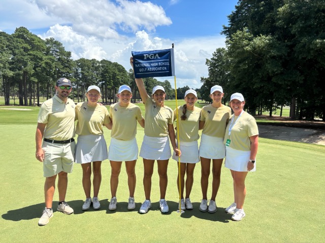 Girls Varsity Golf gallery