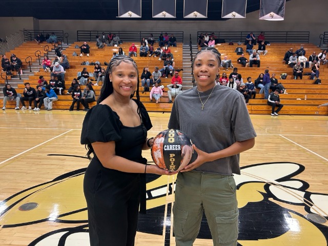 Girls Varsity Basketball gallery