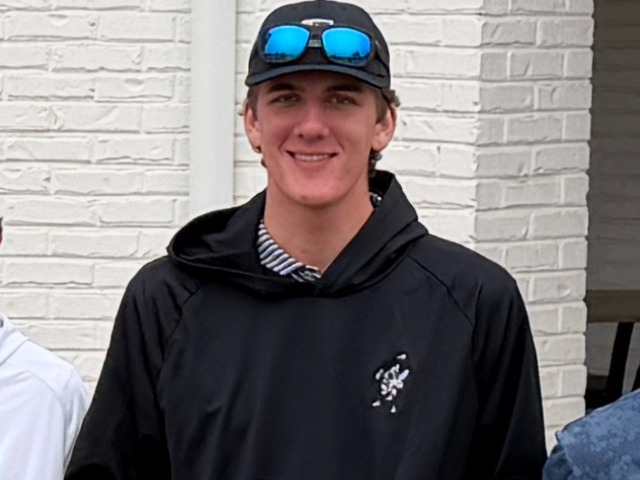 Boys Varsity Golf gallery