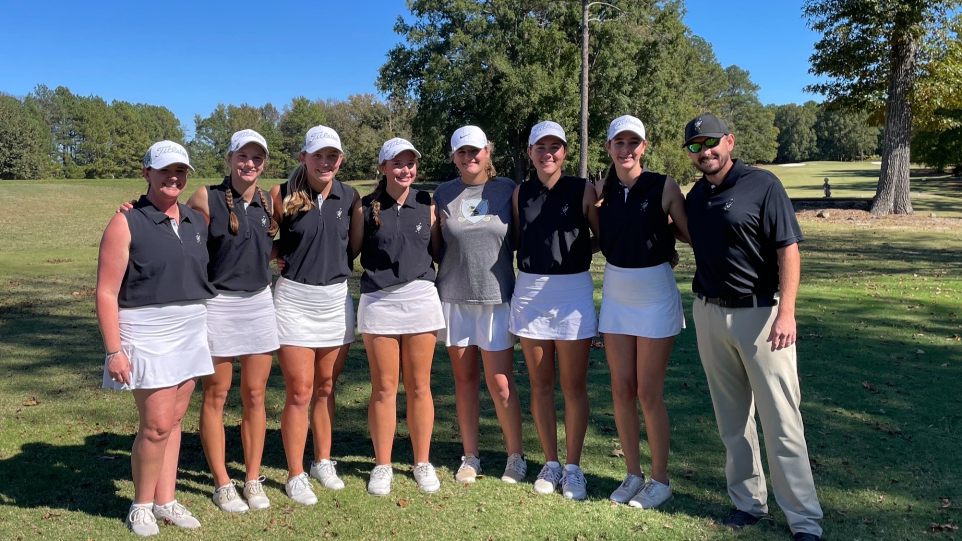 Slide 1 - Golf Breaks 300 Barrier as Team in Win at Upper State Qualifier