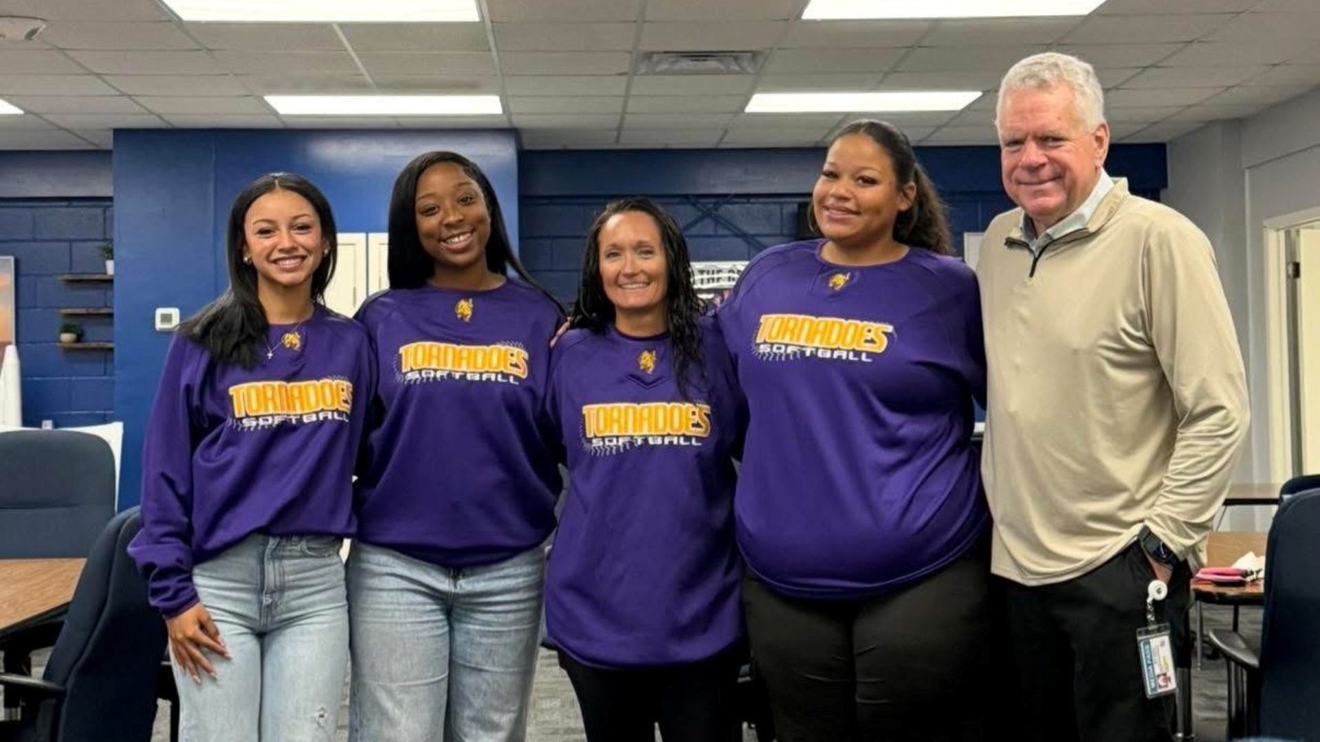 Slide 0 - Lady Tors Recognized by Kiwanis