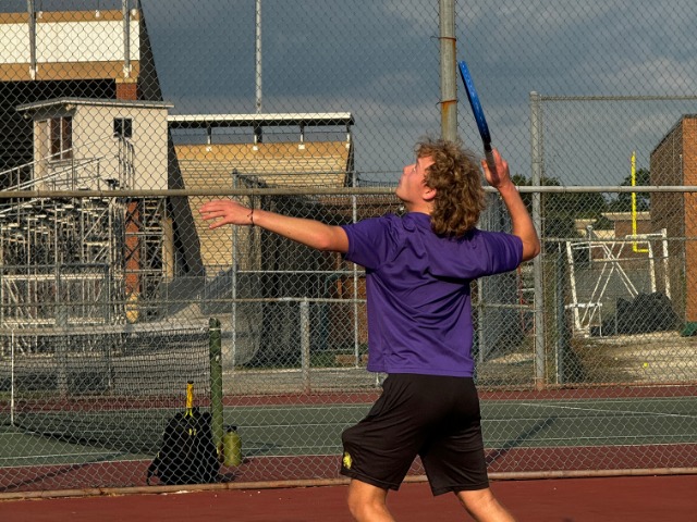 Coed Varsity Team Tennis gallery