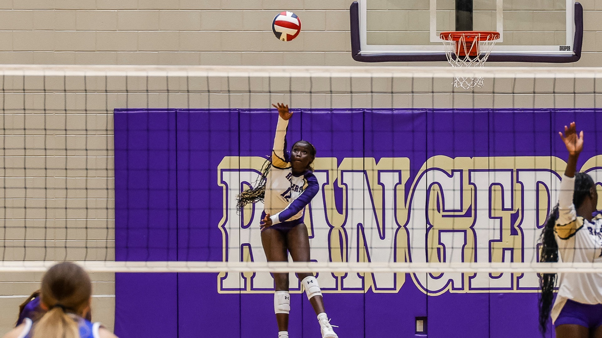 Slide 0 - LADY RANGERS FACE TOUGH FIGHT AGAINST BOSWELL