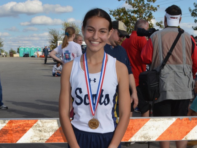 2018 UIL Class 5A State Meet - Sophomore Sophia Oliai - 5th Place