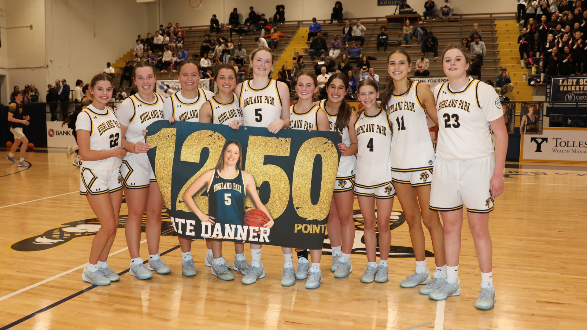 Slide 0 - Senior Captain Kate Danner - 1250 Career Points