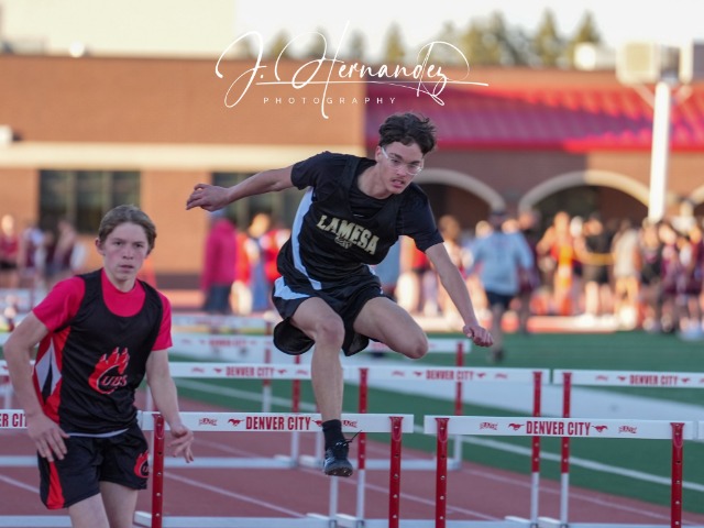 Boys Middle School Track and Field Gallery Images