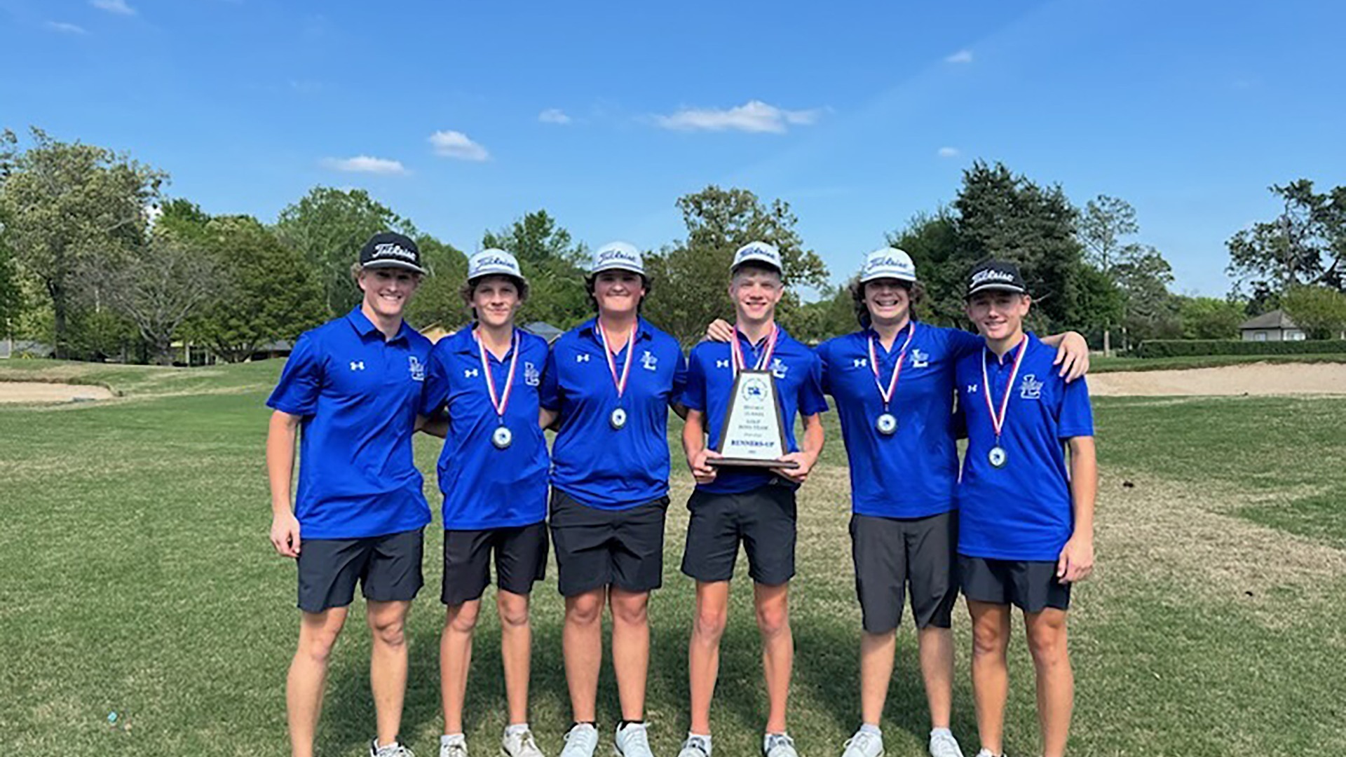 Boys golf places 2nd in District