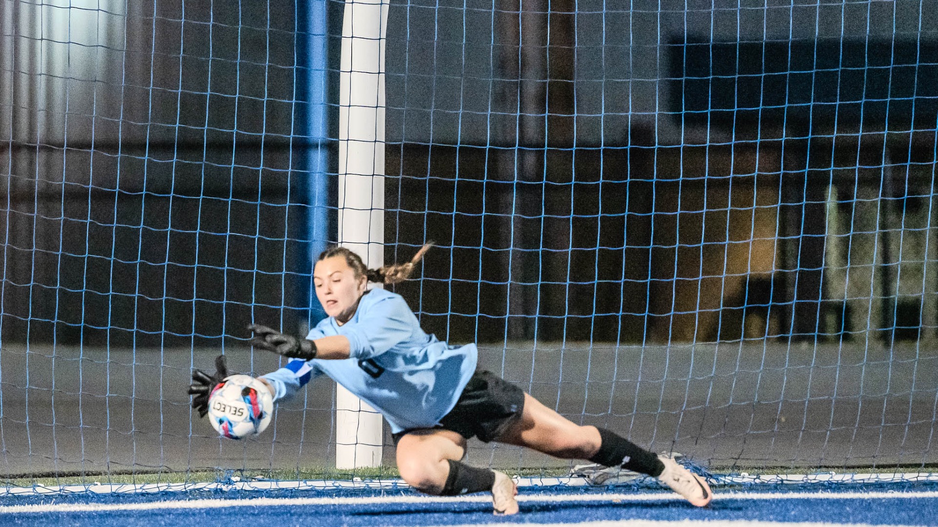 Slide 5 - Taylor Saves the Day, Lady Roos Beat Lake Ridge