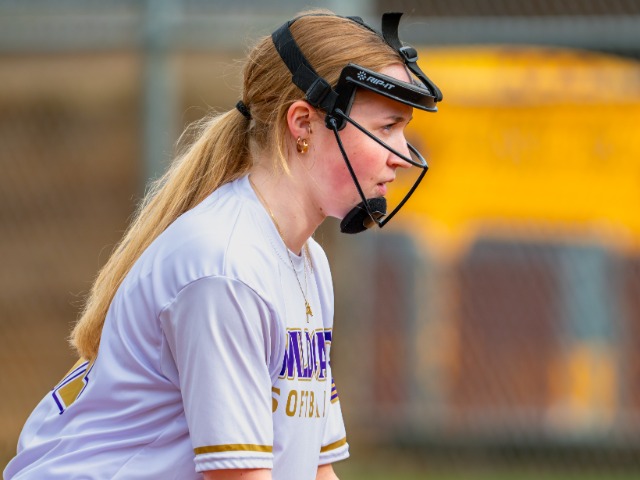 Girls Varsity Softball gallery