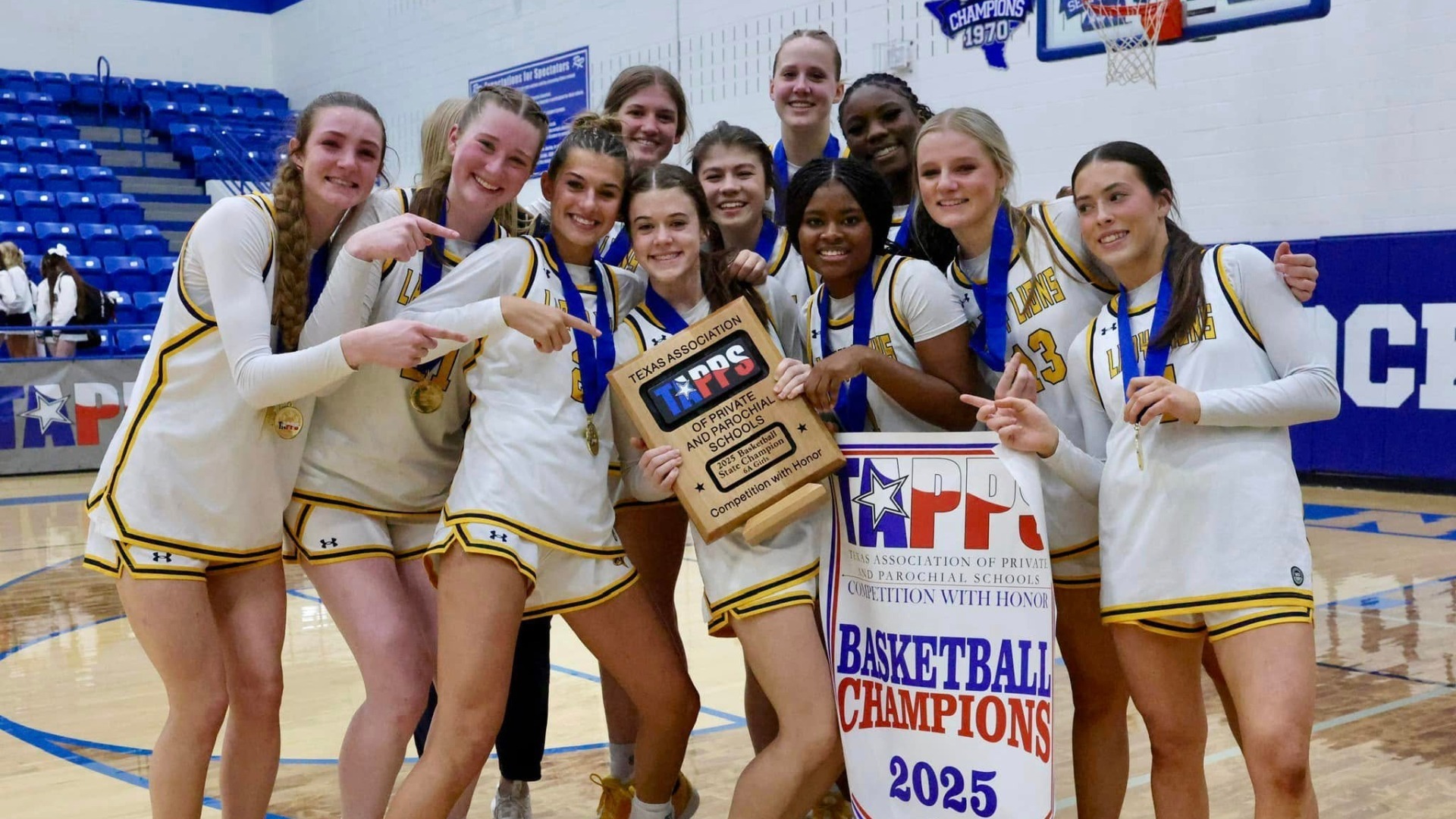 PCA Plano girls basketball team wins 2024 TAPPS 6A State Championship, Prestonwood Christian Academy Lady Lions celebrate Texas private school basketb