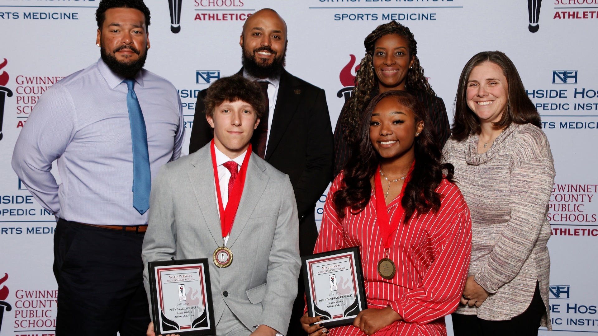 Slide 0 - 2025- 2026 Outstanding Sr Athlete