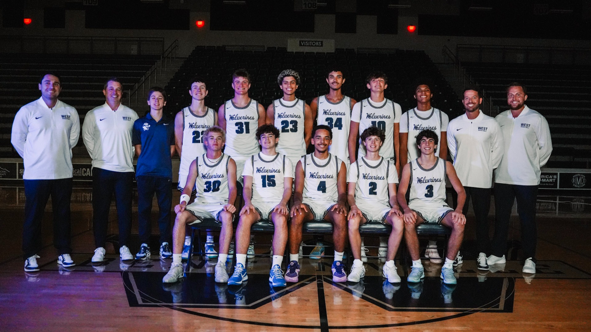 Boys Basketball Team Photo 3