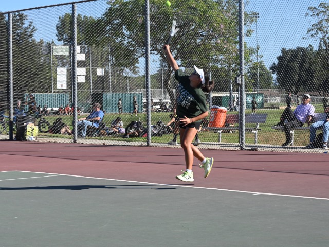 Girls Tennis vs Glendora