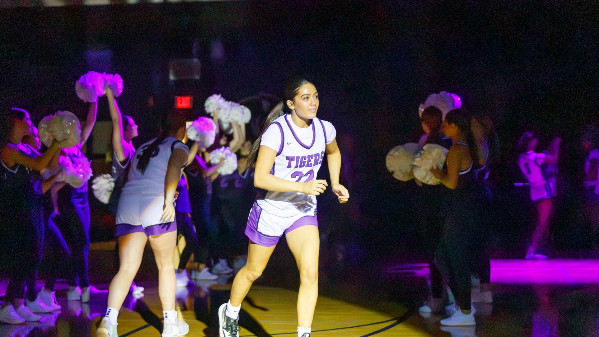 Slide 0 - Varsity Basketball