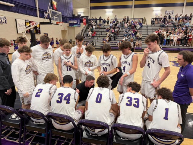 Boys Varsity Basketball Gallery Images