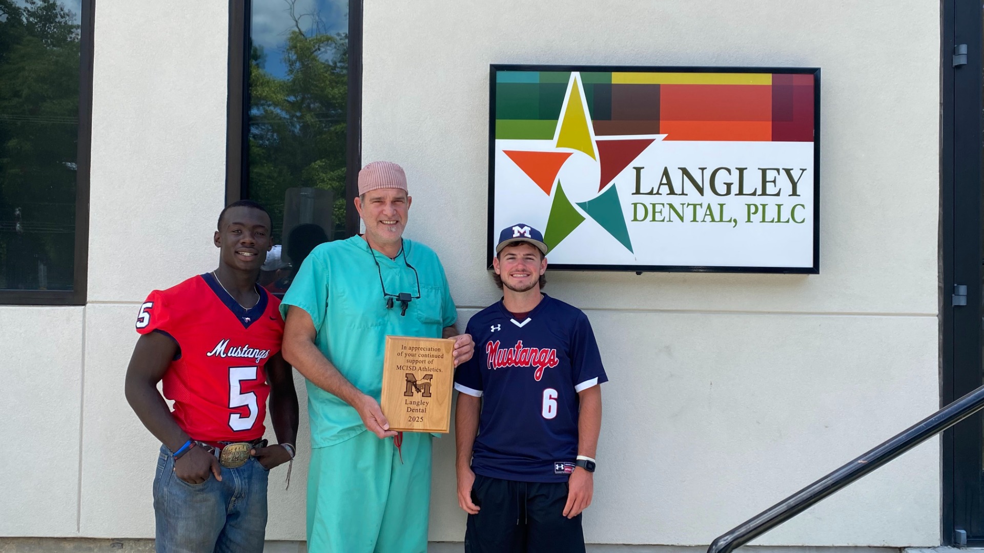 Slide 7 - Thanks to Langley Dental for their continued support of MCISD Athletics!