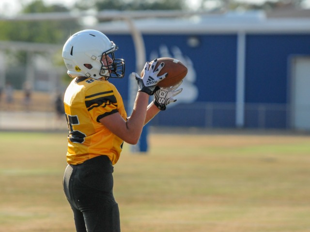 Boys 8th Grade A Football Gallery Images