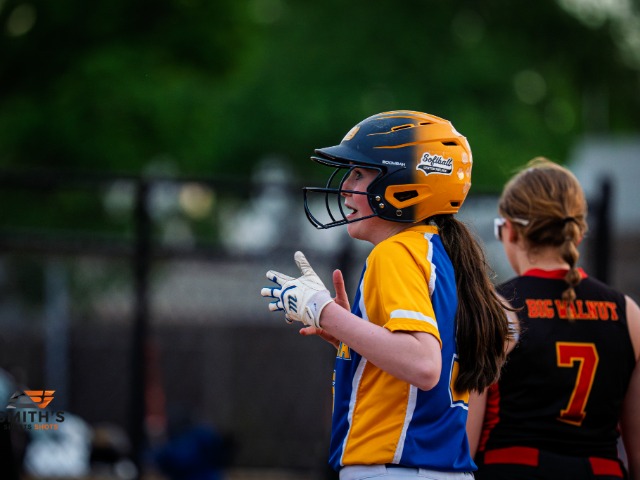 Girls 7th Grade Softball Gallery Images
