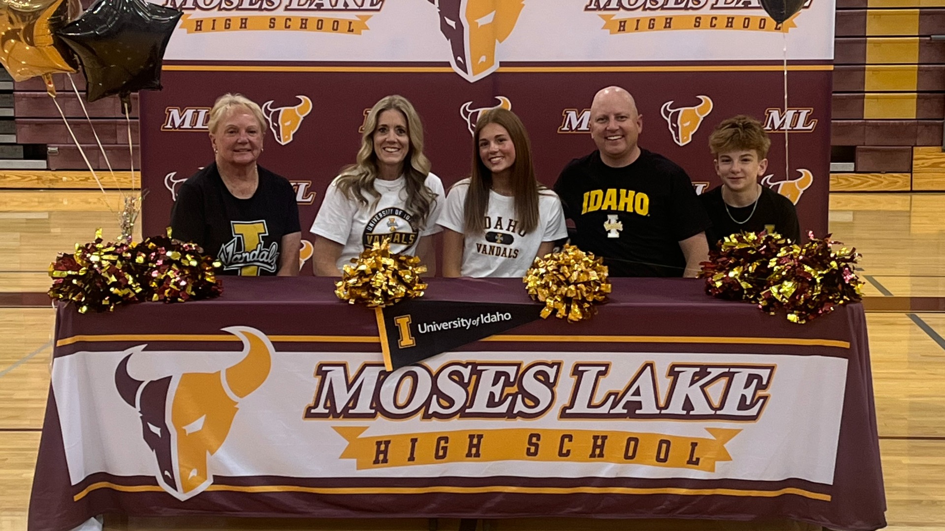 Slide 3 - Holterhoff signs with University of Idaho