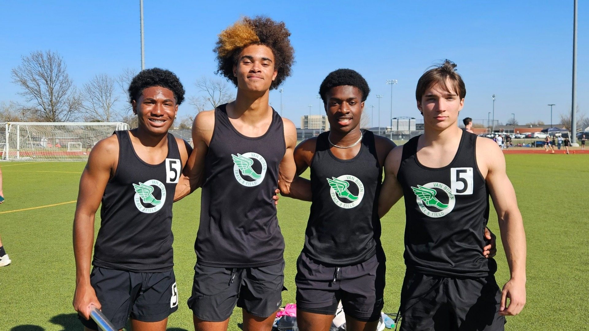 Slide 0 - 4x200 VB & Bentonville Tiger Relay Record