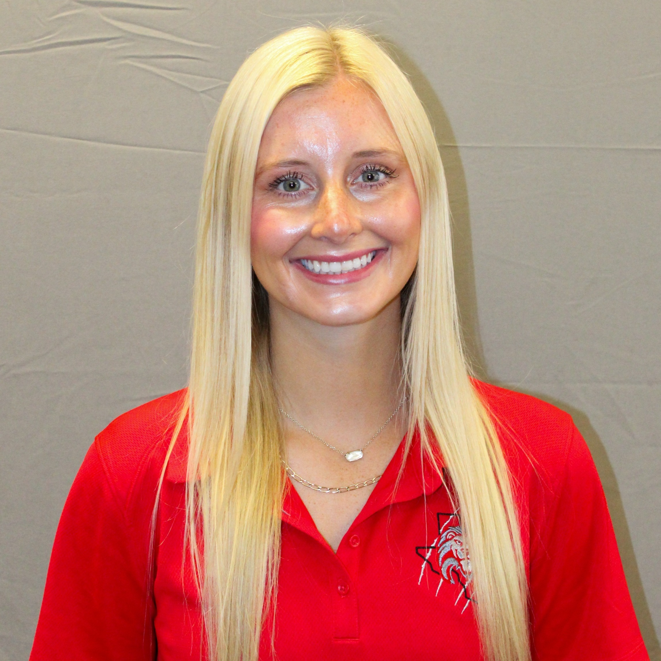staff photo of Allison  Pierce