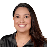 staff photo of Mari Edeza