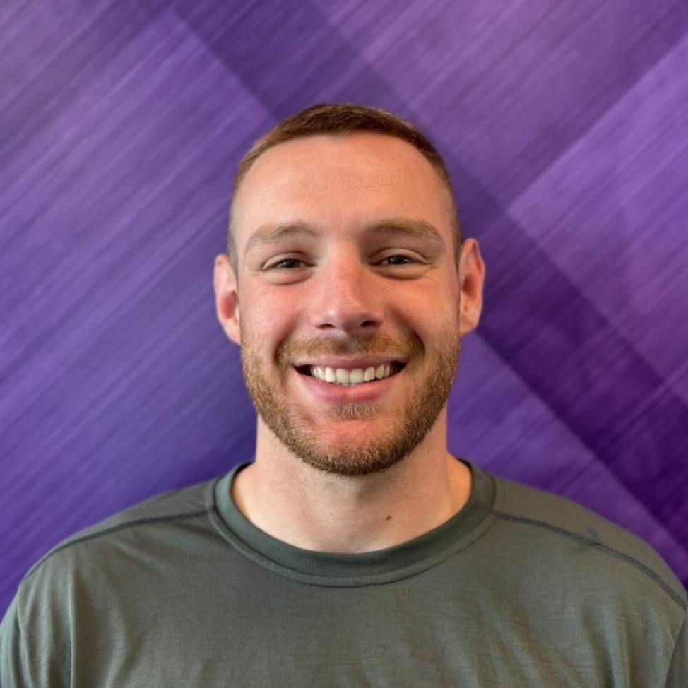 staff photo of Elijah Dunn