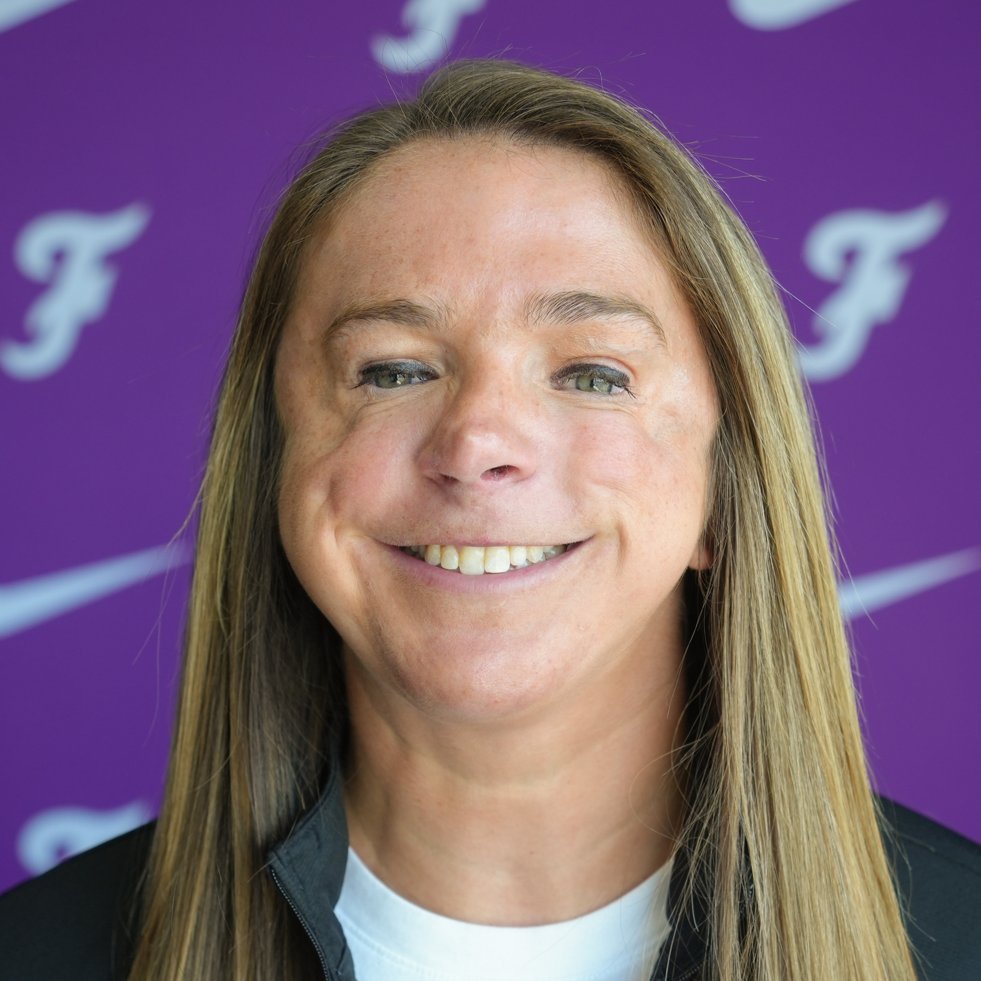 staff photo of Christine Smith