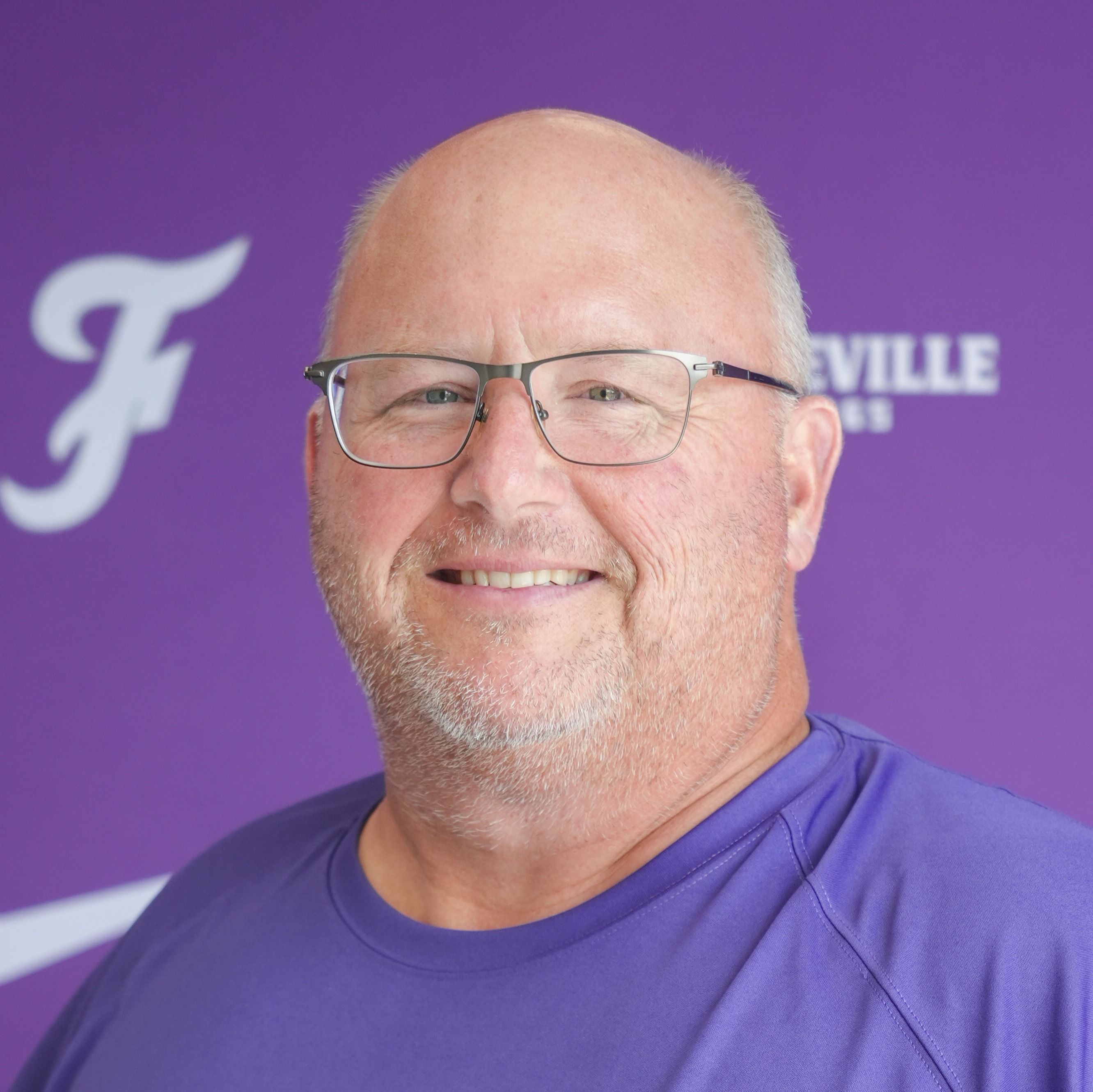 staff photo of Tony Travis