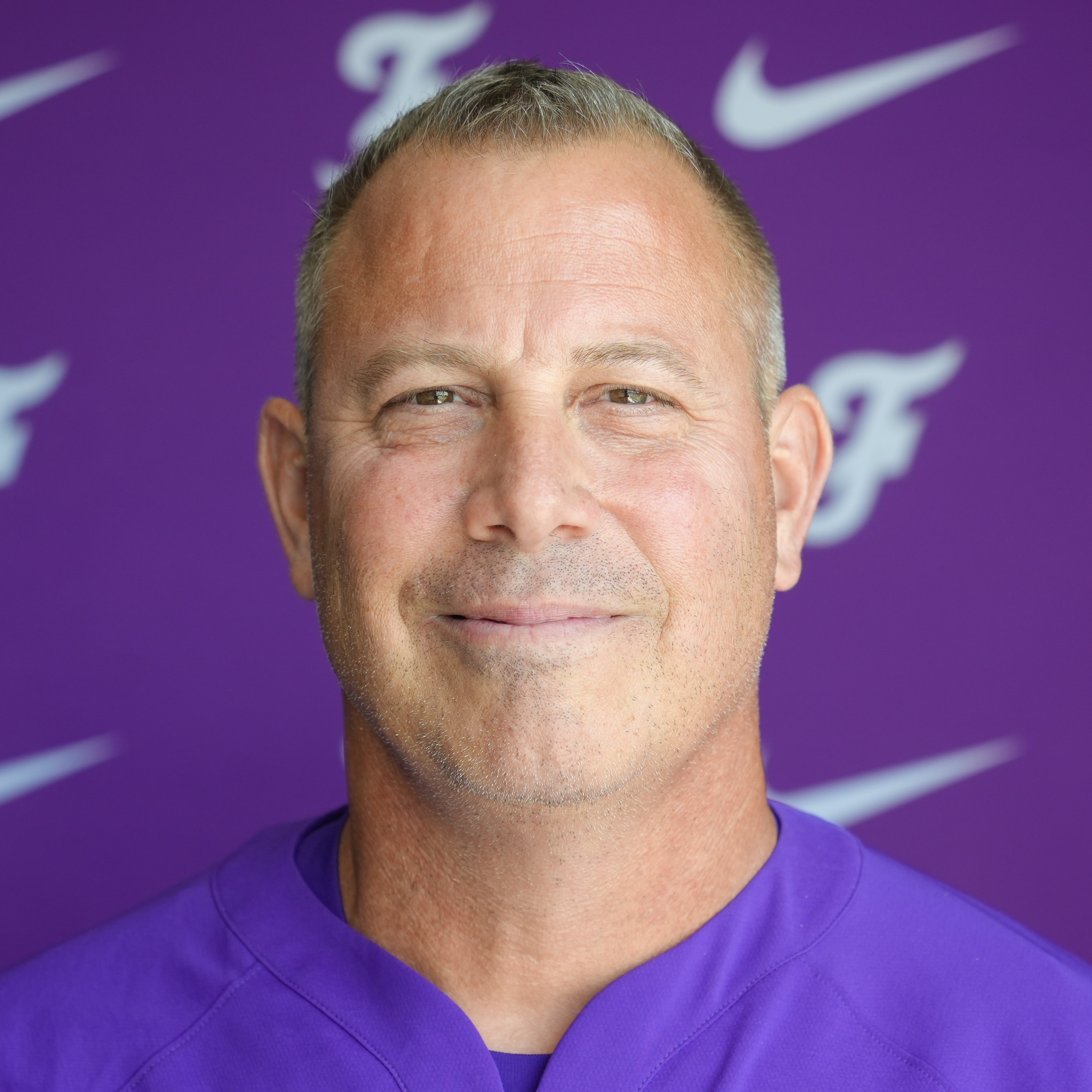 staff photo of Jason Barnes