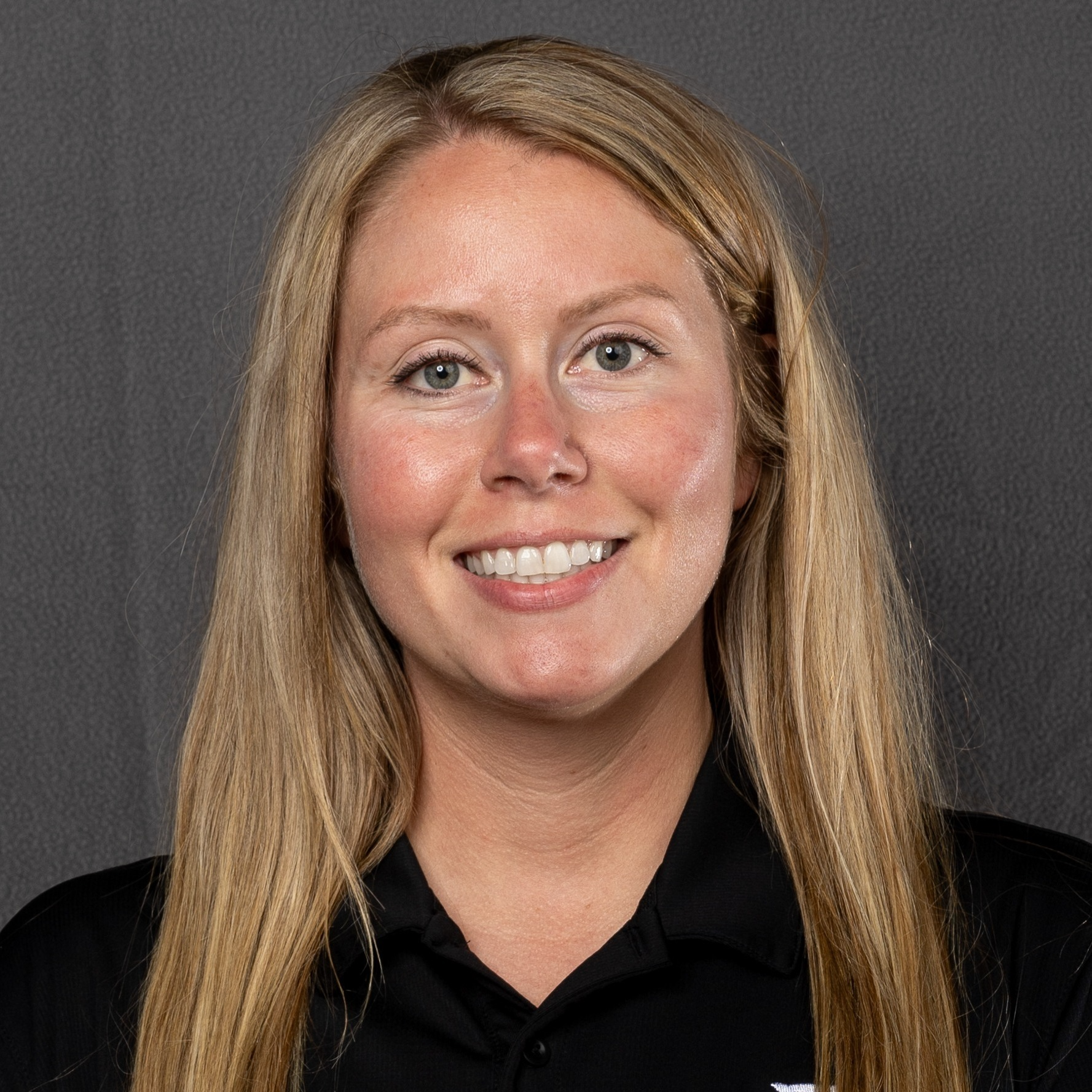staff photo of Jennifer Mathis