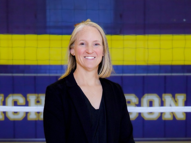 staff photo of Lindsey Cox