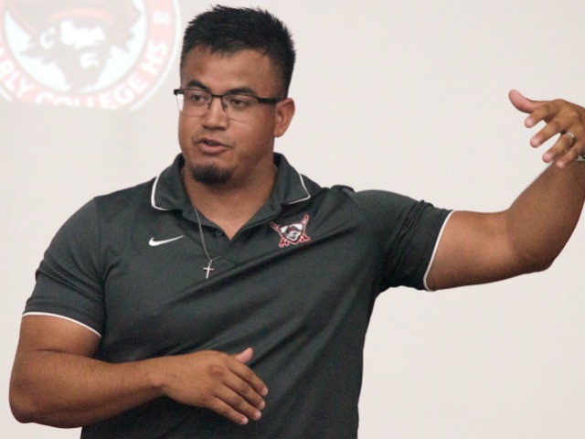 staff photo of Armando  Medrano