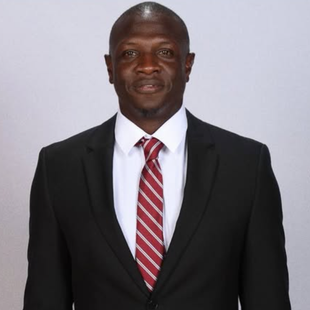 staff photo of Tariq Ravenell