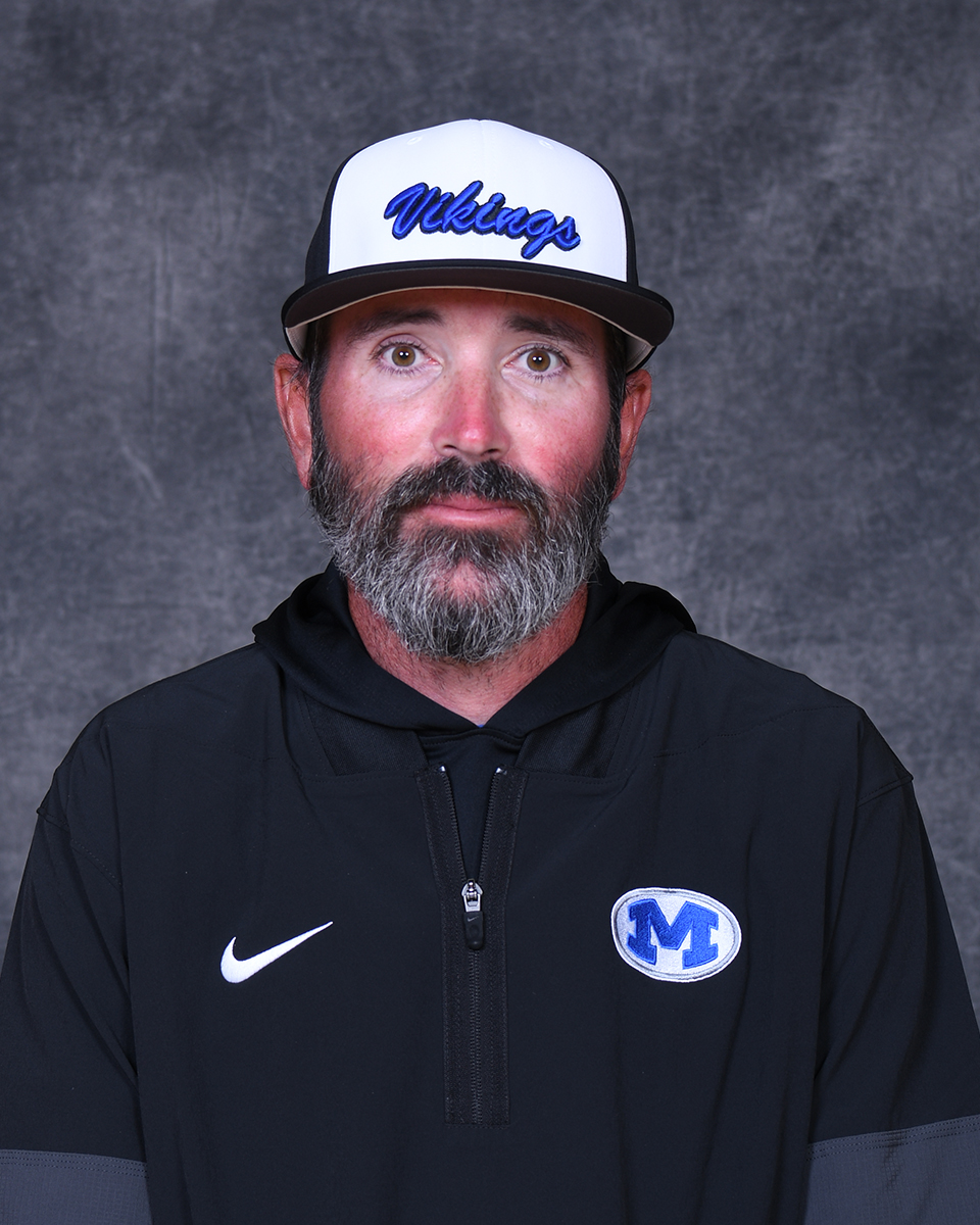 staff photo of Dustin Williams