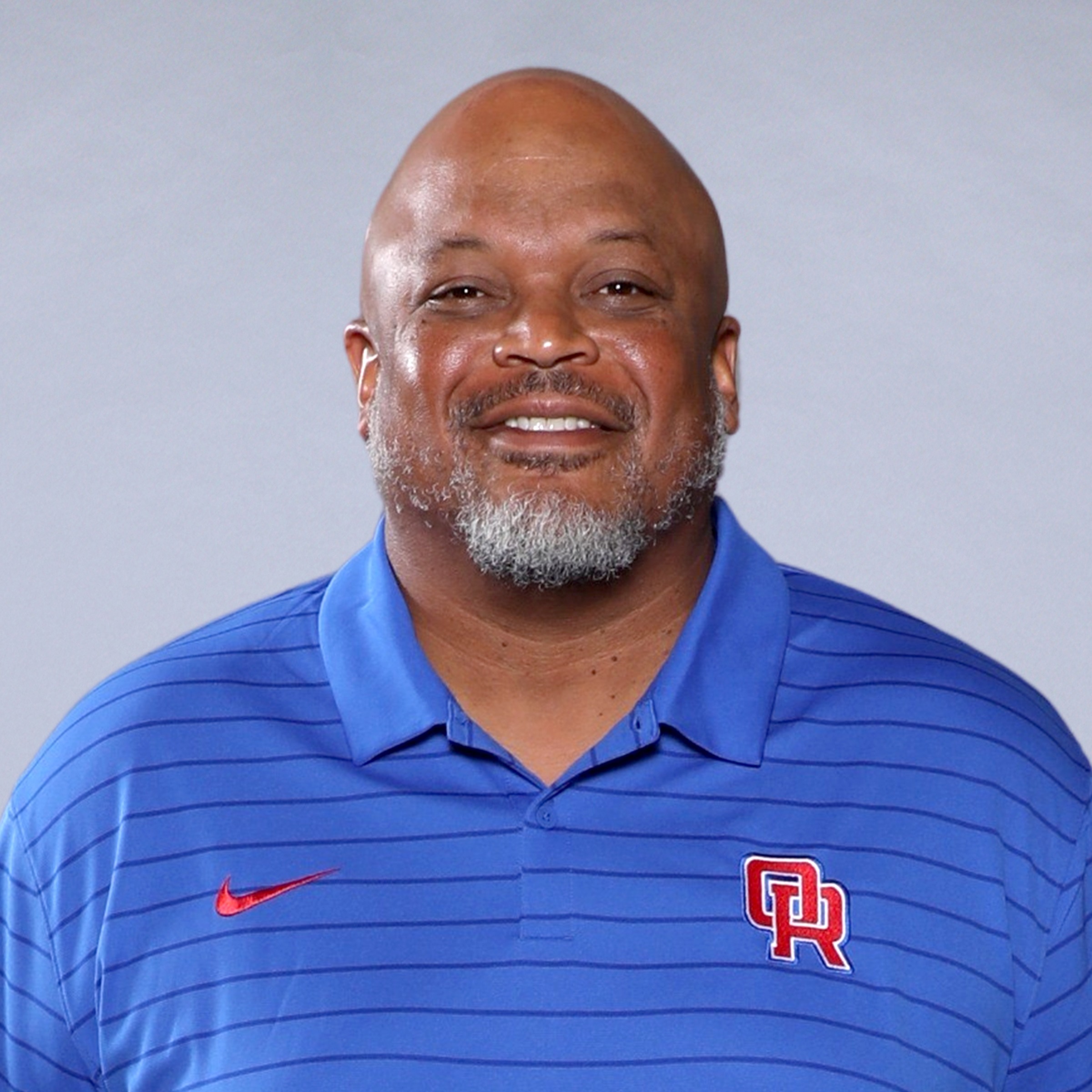 staff photo of Greg Robinson