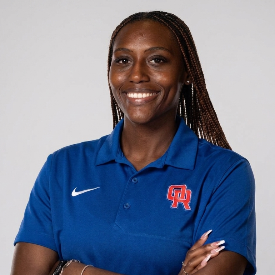 staff photo of Andrea Gipson