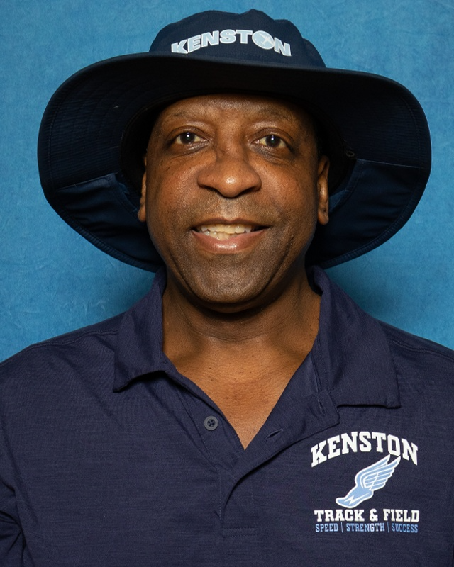 staff photo of Eric Maynard