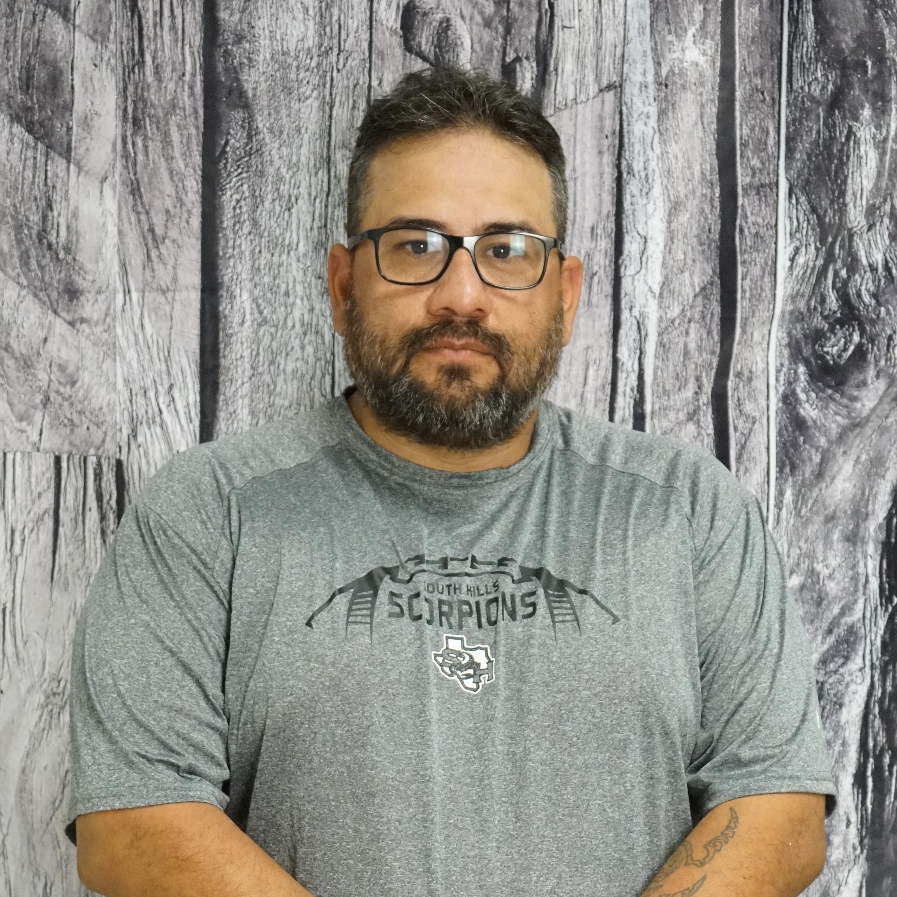 staff photo of Robert Garza