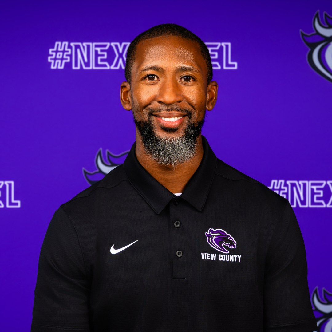 staff photo of Warren Eure
