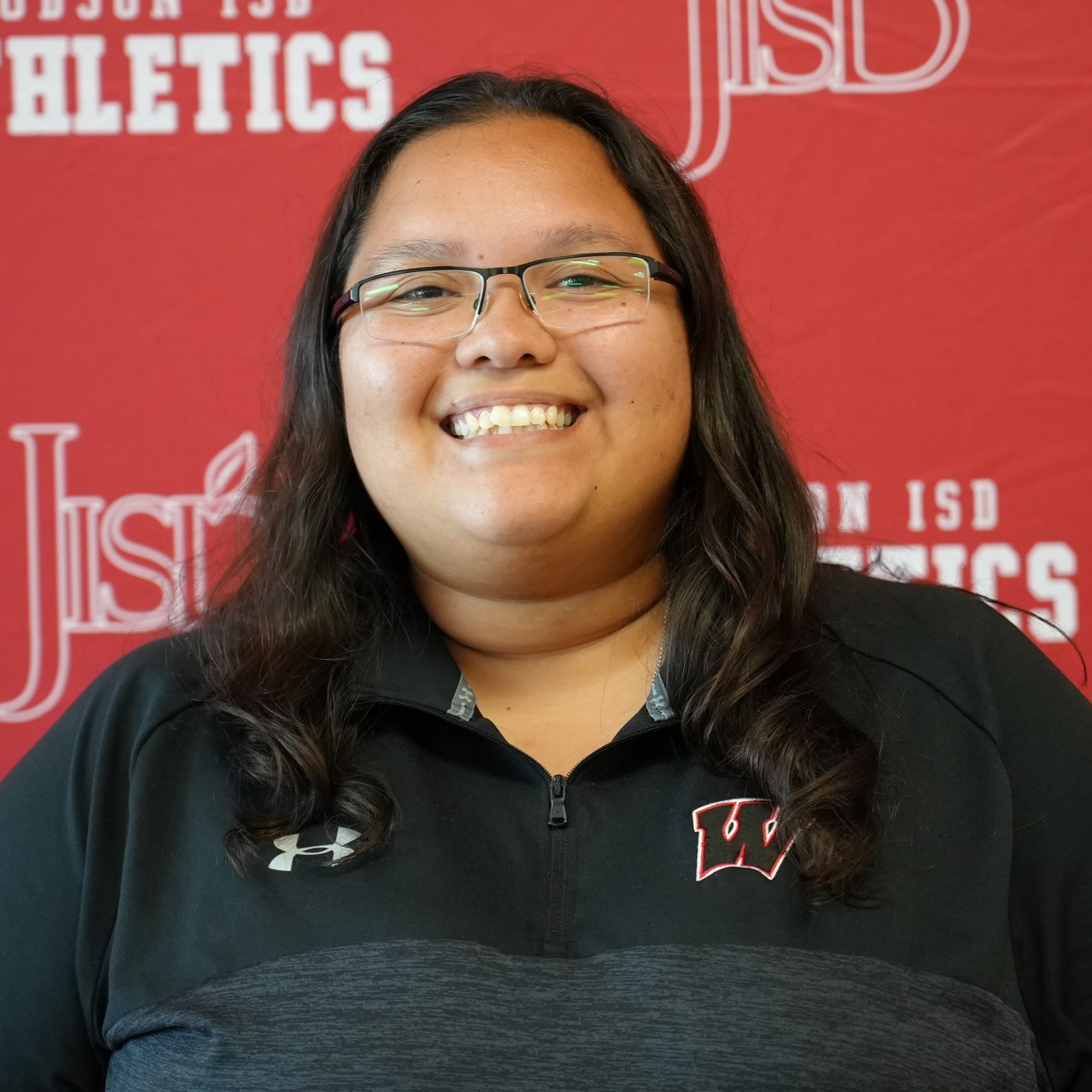 staff photo of Leyna Flores