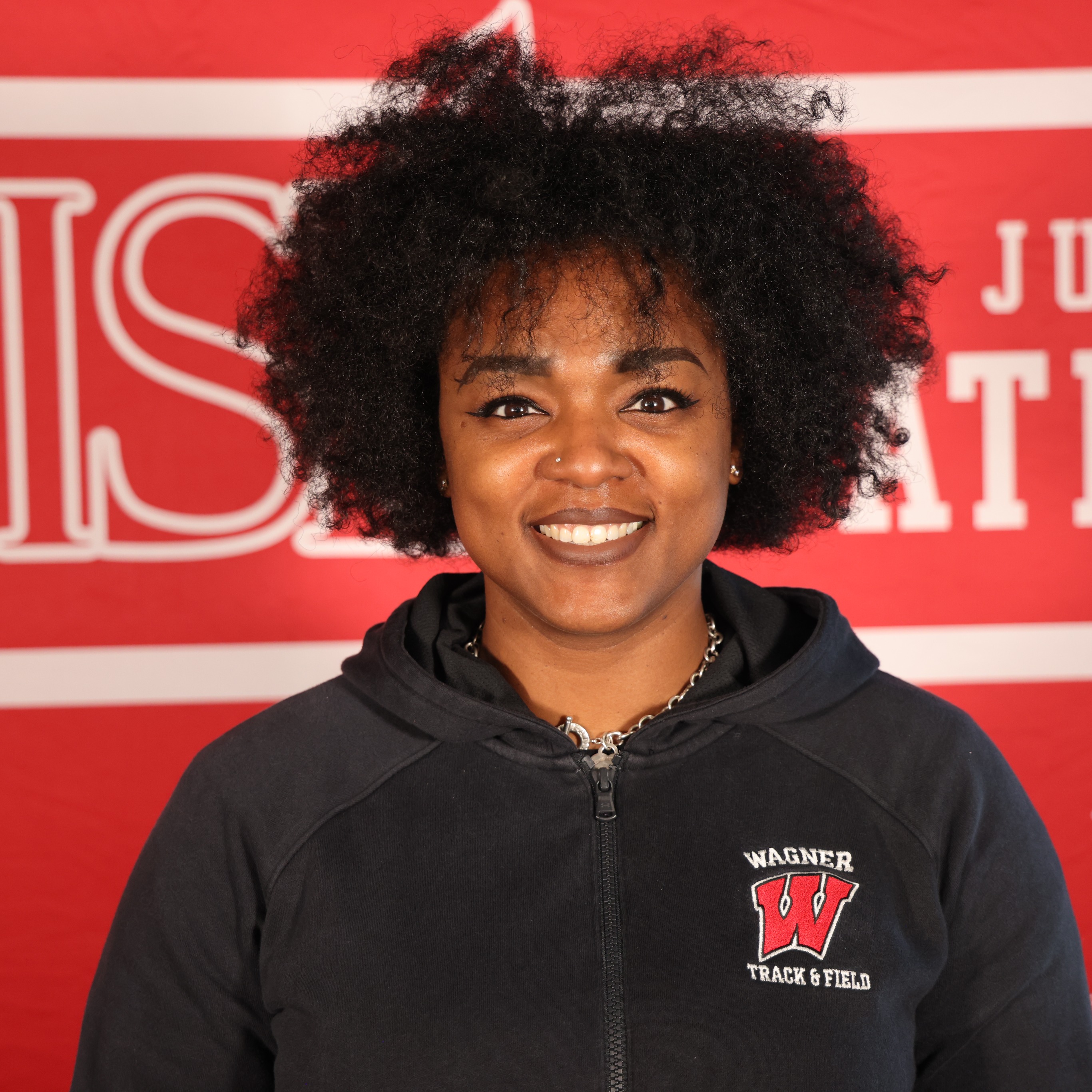 staff photo of Samantha Cray