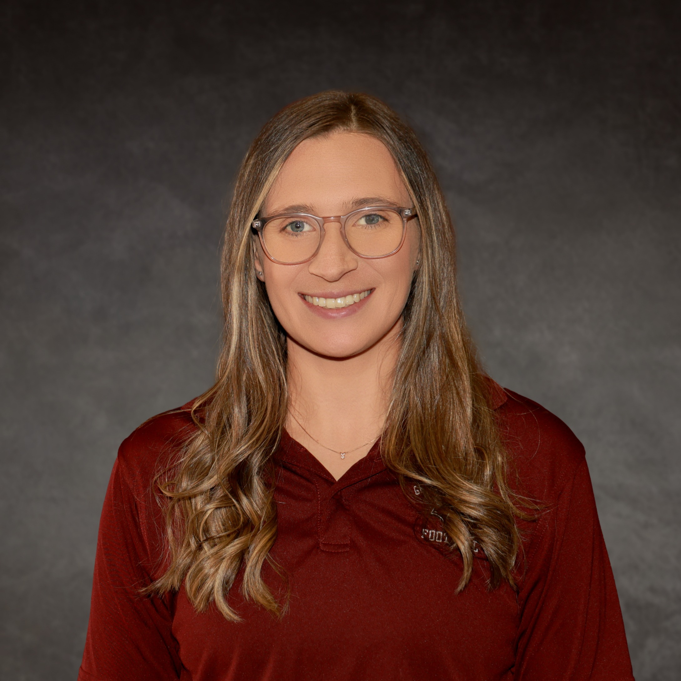 staff photo of Kaylin Lynch