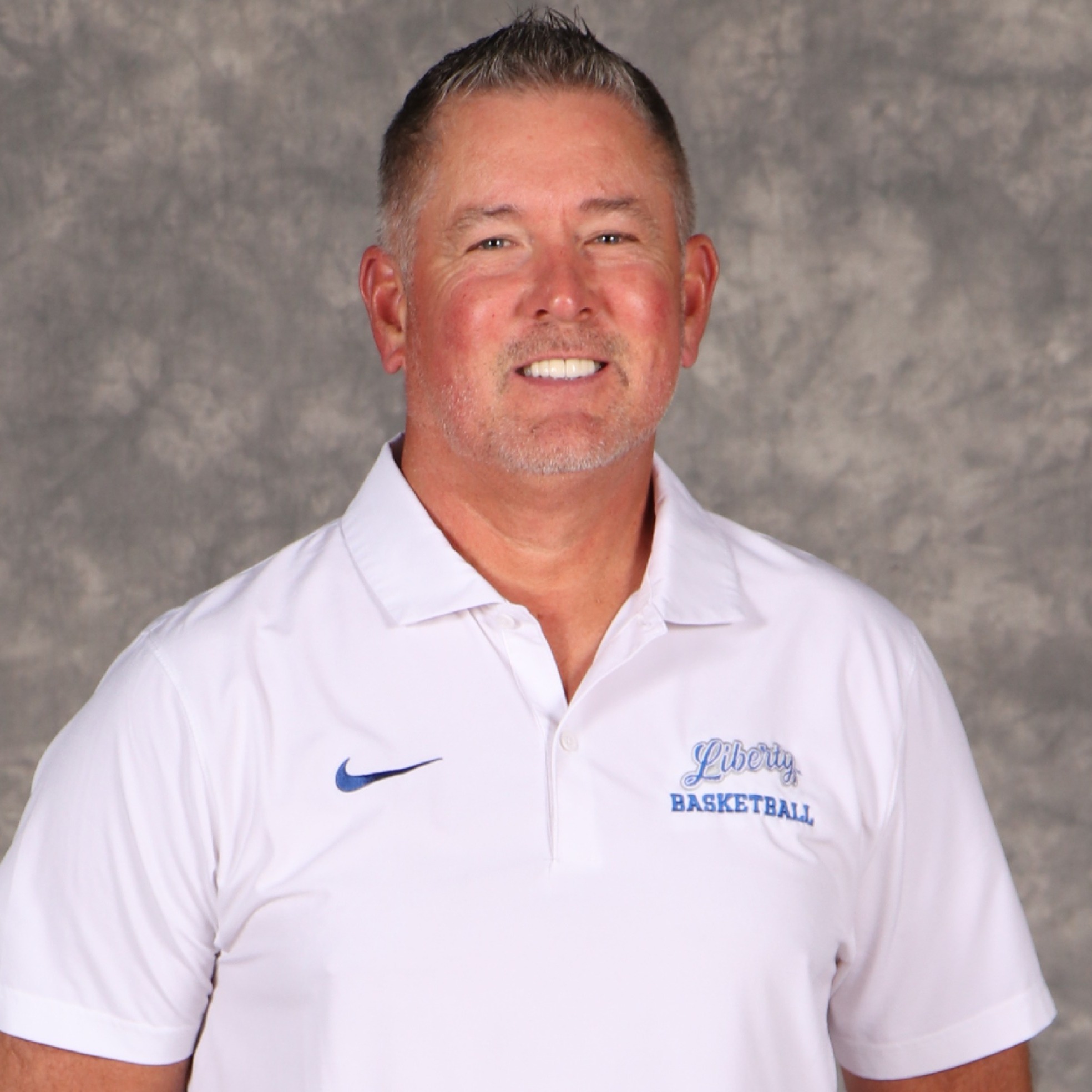 staff photo of Greg Nossaman